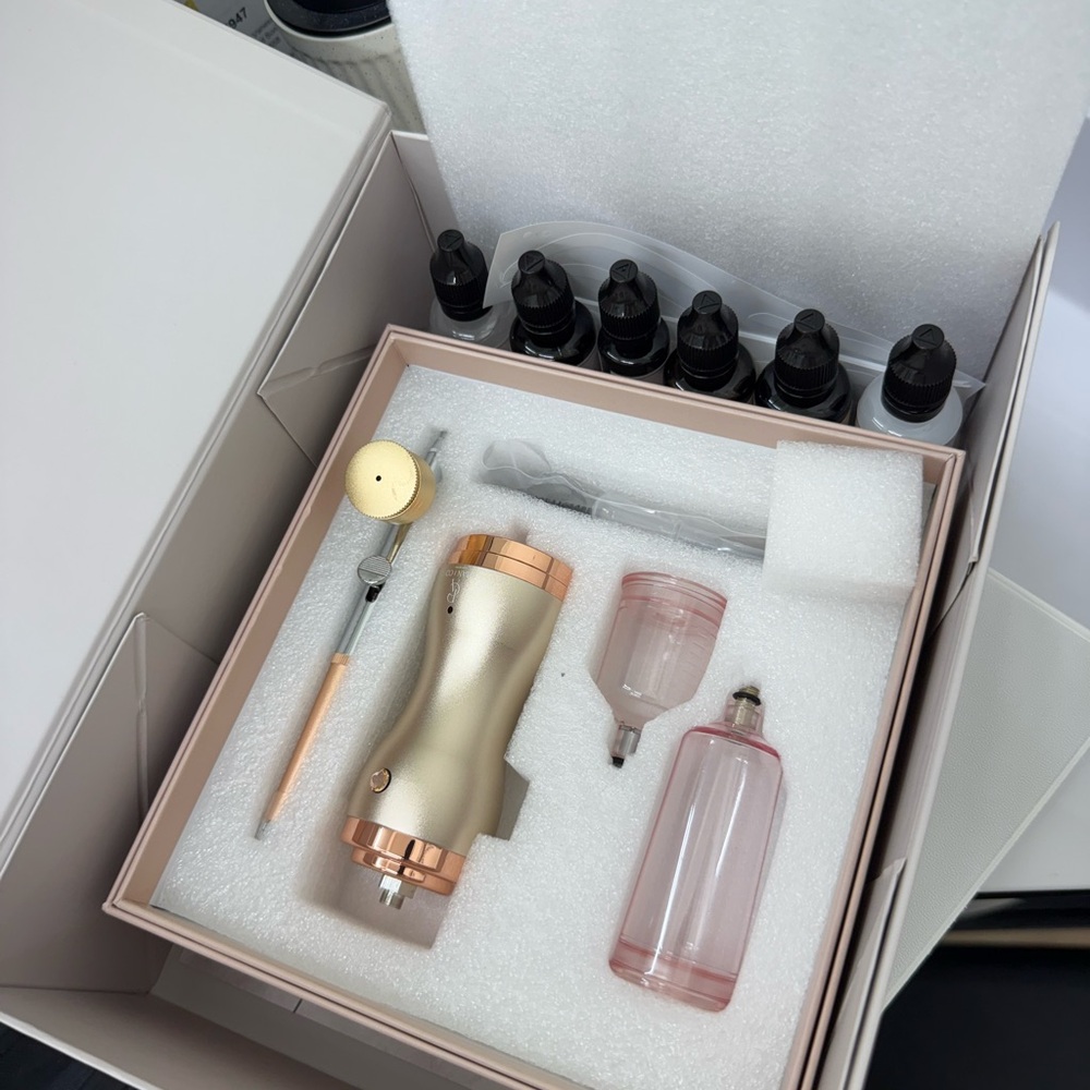 Phan & Co. Brow Kit with Airbrush Machine